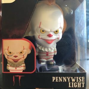 NWT Pennywise Light